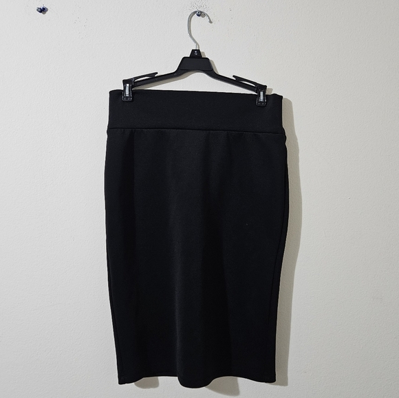 INC Straight Skirt - Picture 4 of 5